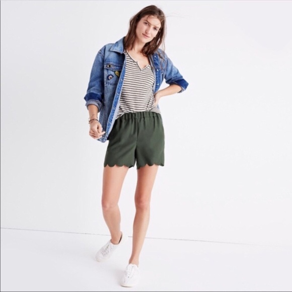 SOLD Madewell Olive Scallop Shorts